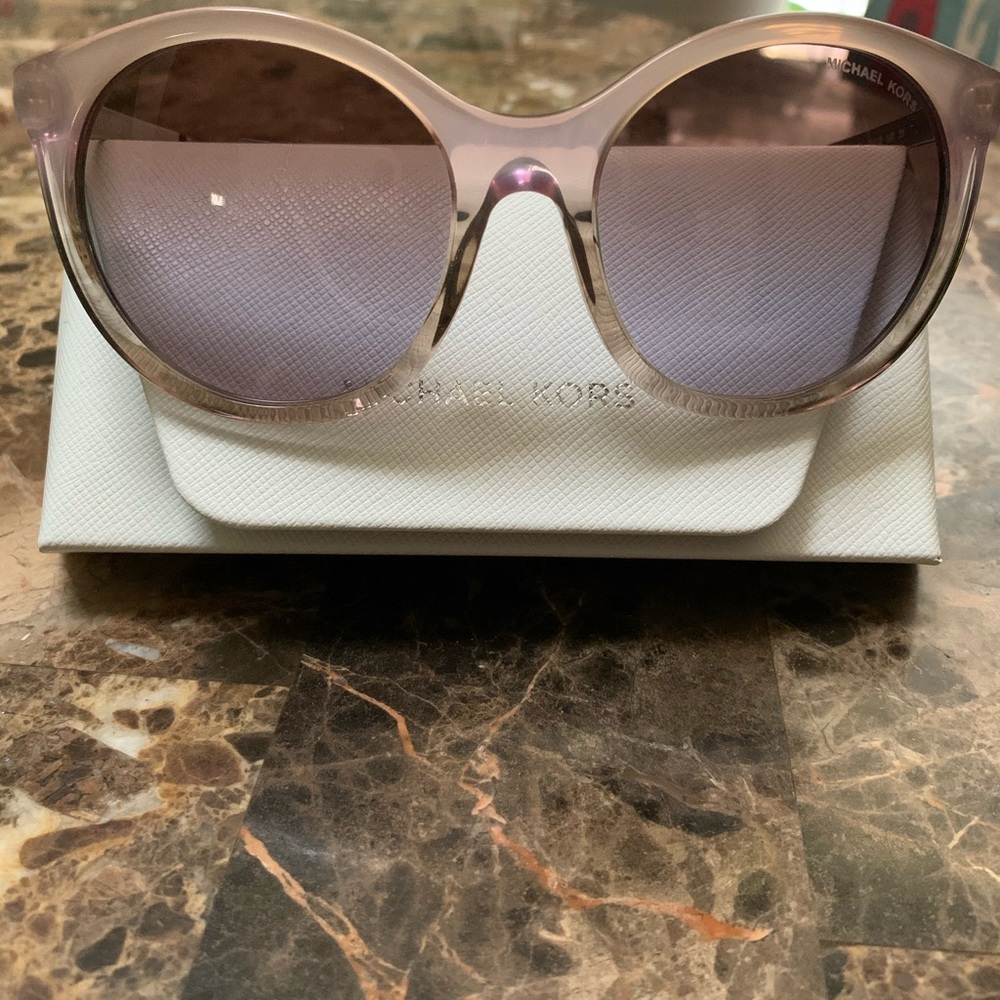 Ladies Michael Kors Sunglasses NWOT